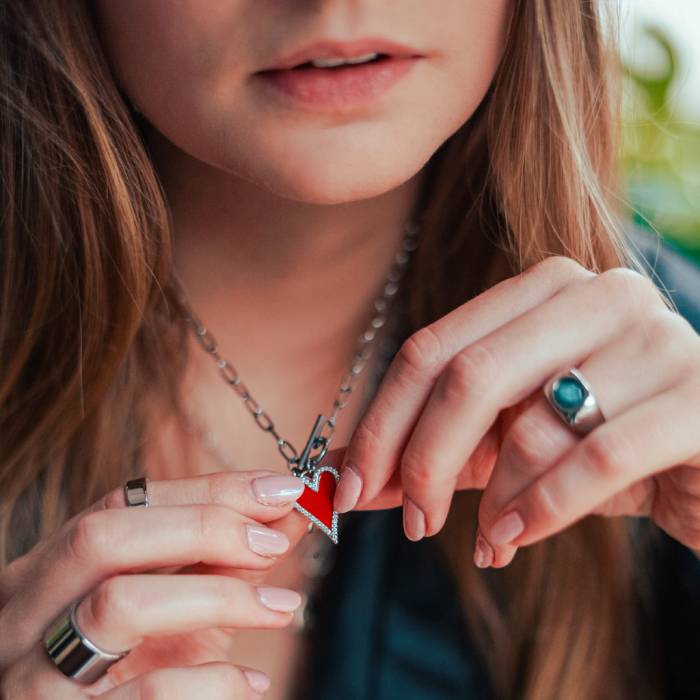 Charm Red Heart Chapado en Oro - Imagen 2